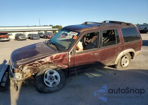 2000 Ford Explorer Eddie Bauer from USA, damaged, VIN 1FMDU84P4YZA94480